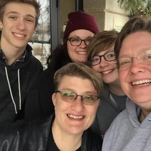 Meet your Posher, Jean